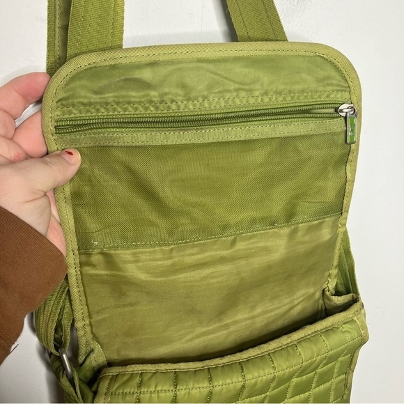 Lug Moped crossbody bag RFID puffer bag green medium - Picture 6 of 12